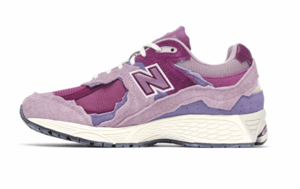 New Balance 2002R Pink