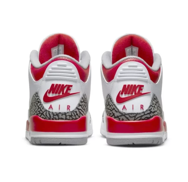 Air Jordan 3 OG Fire Red