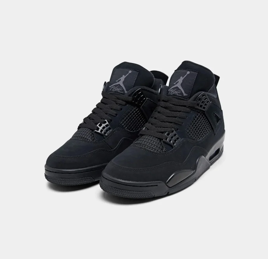 Air Jordan 4 Retro "Black Cat"