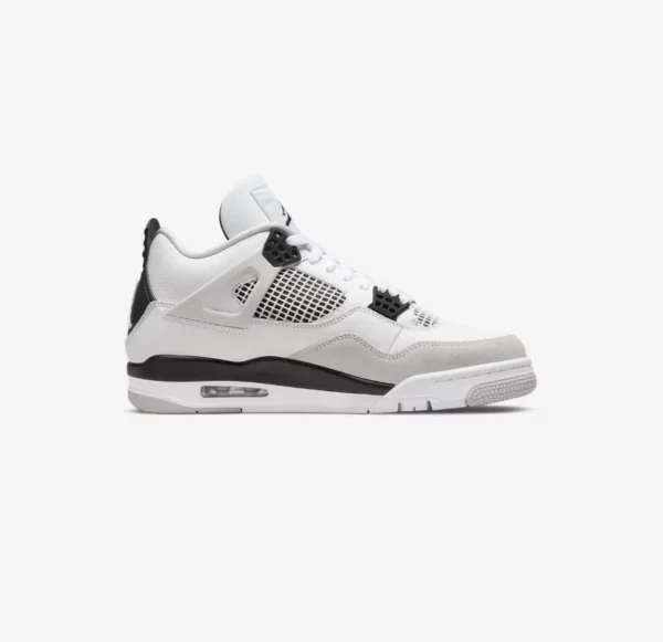 Air Jordan 4 Retro "Military Black"