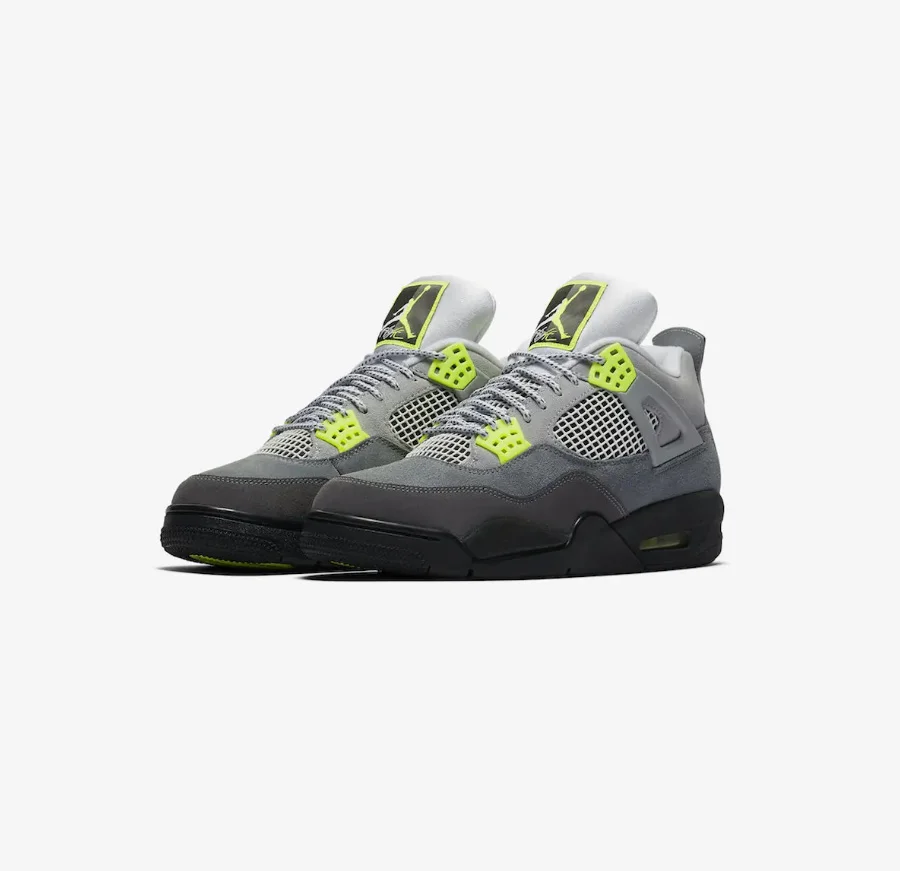 Air Jordan 4 Retro SE "Neon 95"