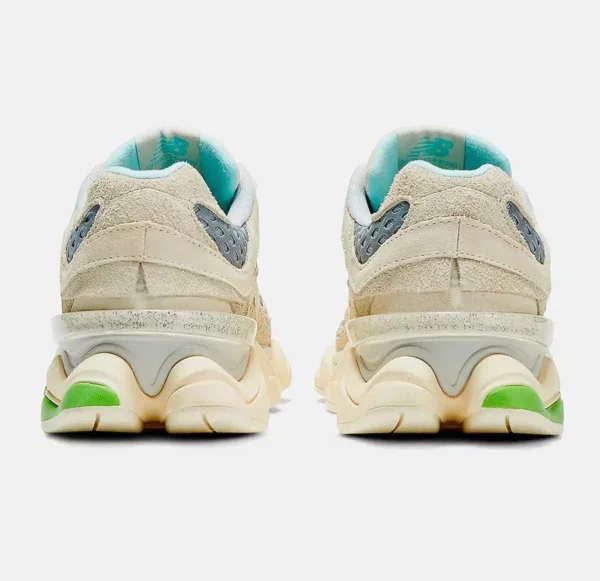 New Balance Bricks & Wood