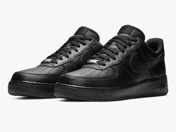 Nike Air Force 1 Low ’07 Triple Blac 8