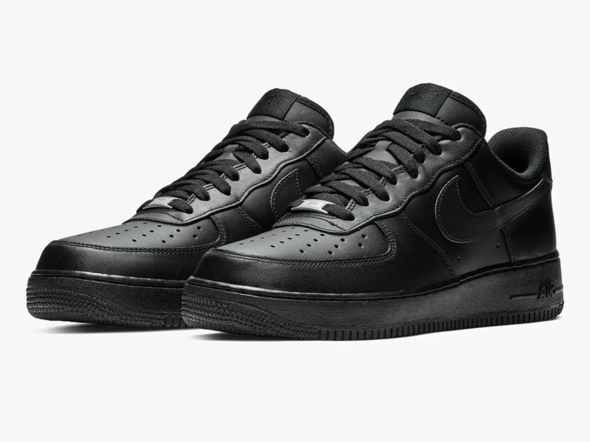 Nike Air Force 1 Low ’07 Triple Blac 8