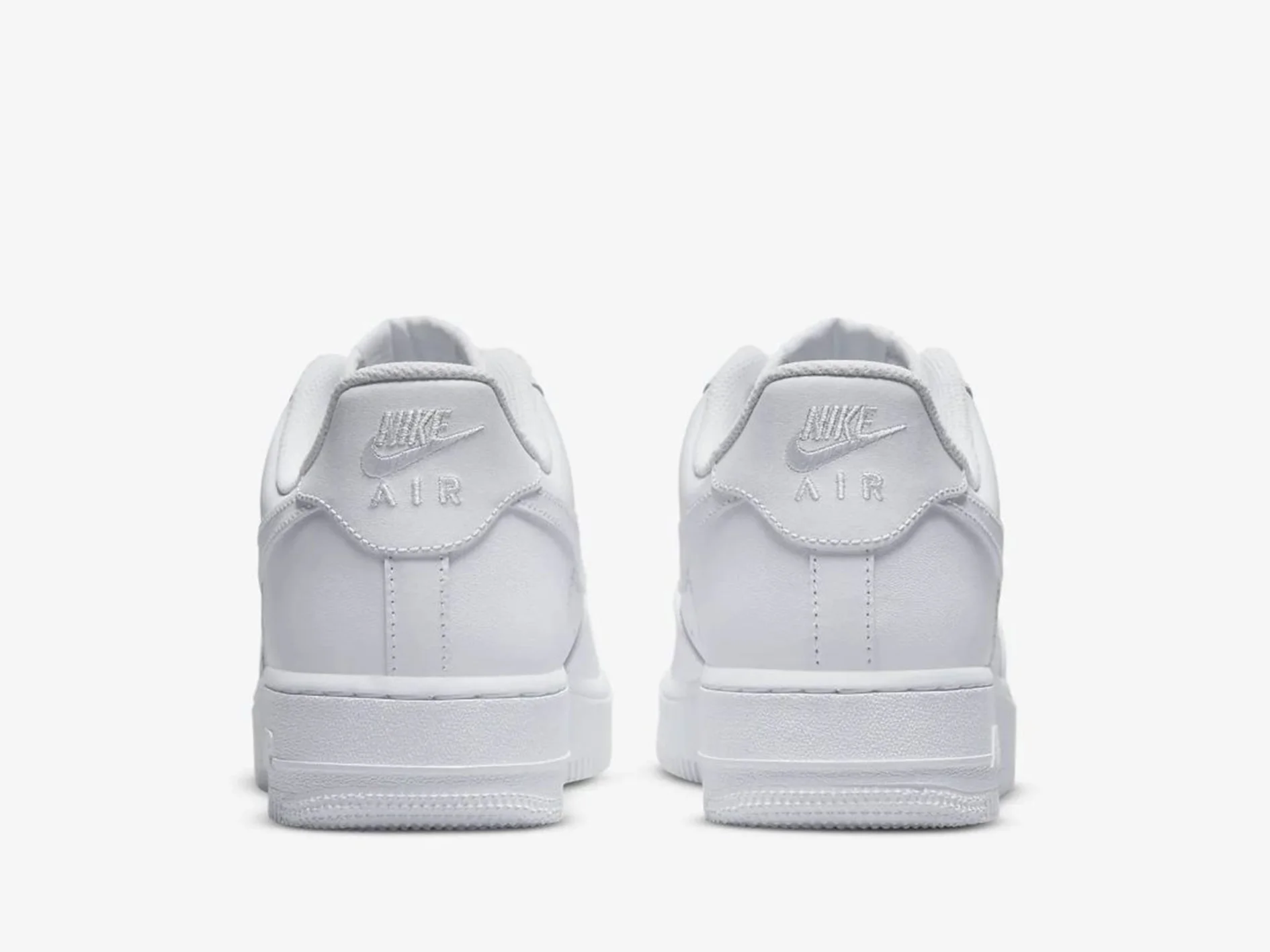 Nike Air Force 1 Low ’07 Triple White 8