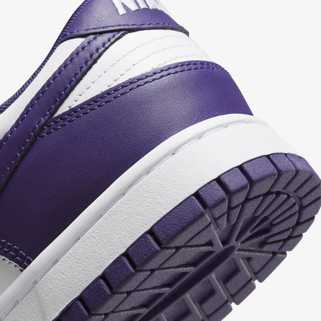 Nike Dunk Low Court Purple