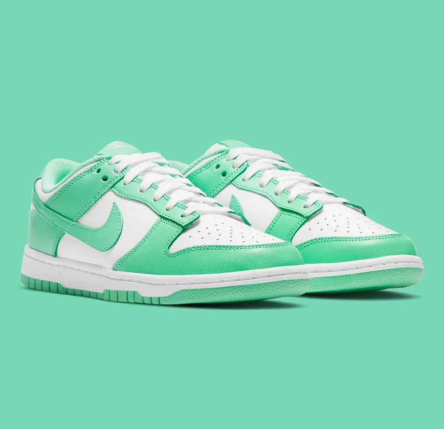 Nike Dunk Low Green Glow